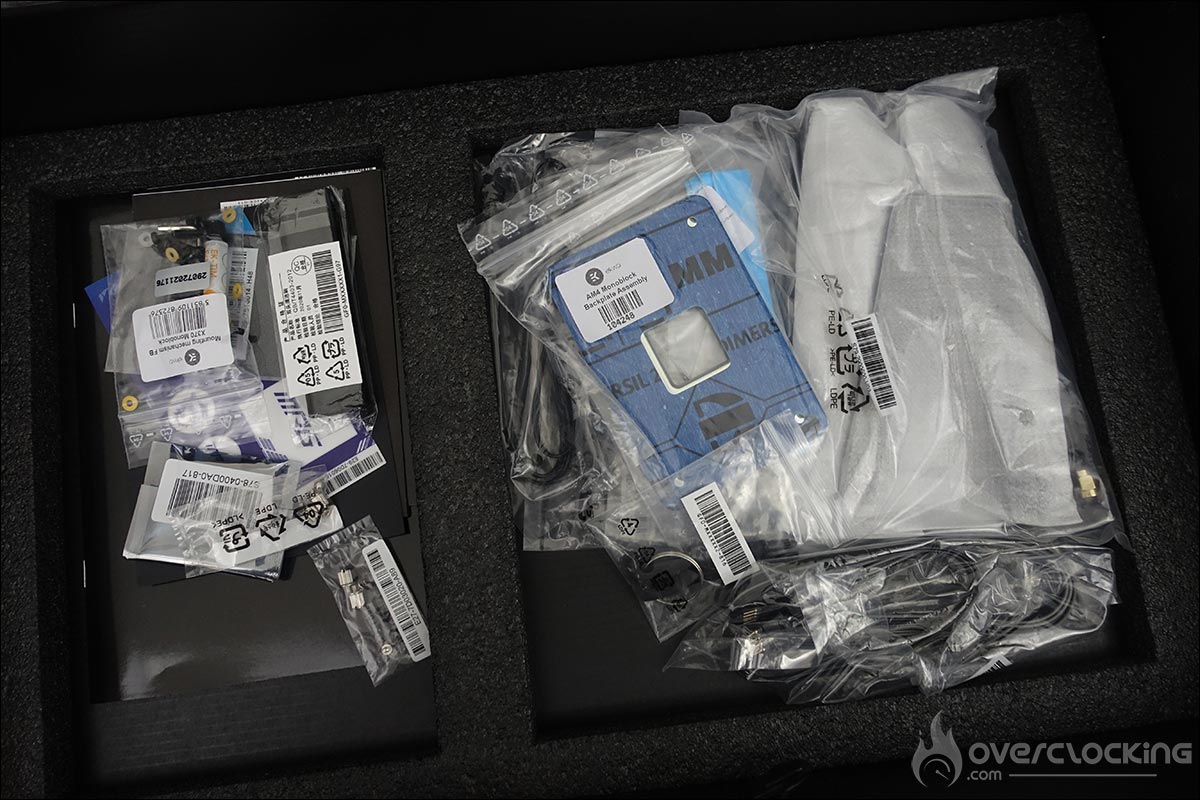 La carte mère MSI MPG X570S Carbon EK X