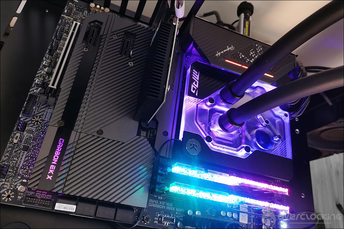 Configuration 5600X MSI MPG X570S Carbon EK X