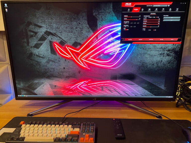 ASUS ROG Strix XG43UQ