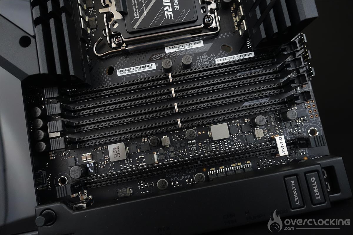 La carte mère ROG Z690 EXTREME d'Asus