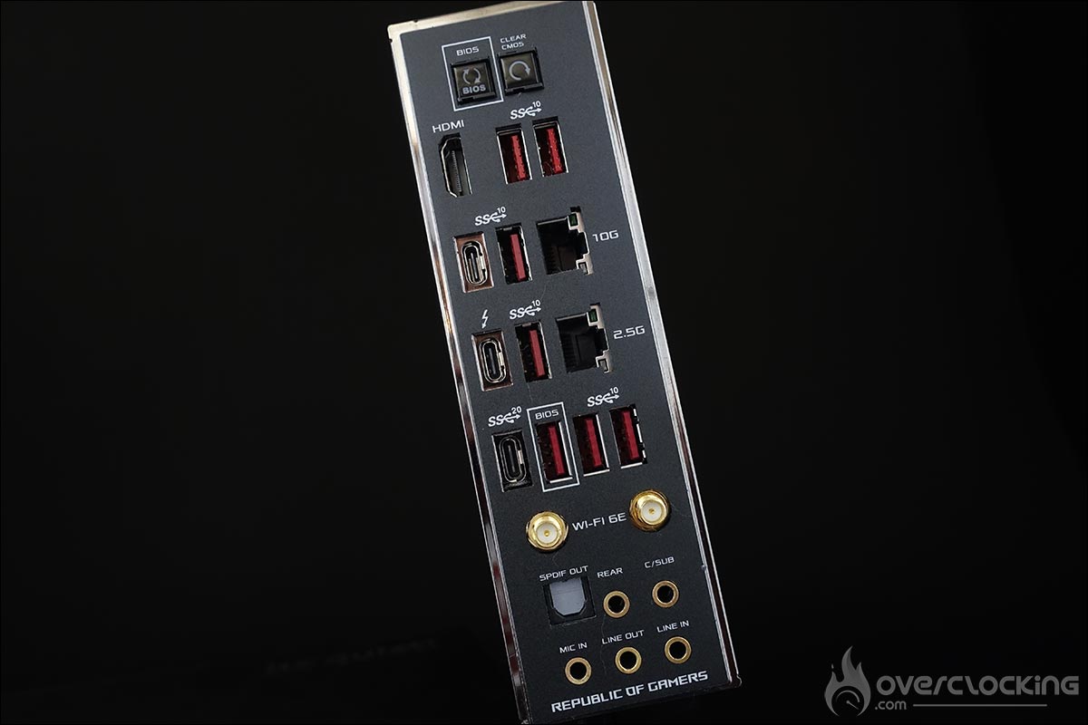 La carte mère ROG Z690 EXTREME d'Asus