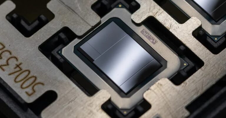 Intel : un nouveau socket après les Raptor Lake