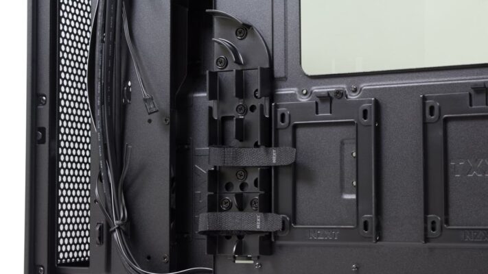 NZXT H510 Flow passage de câble