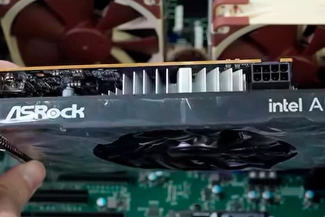 ASRock aura également des GPU ARC Intel