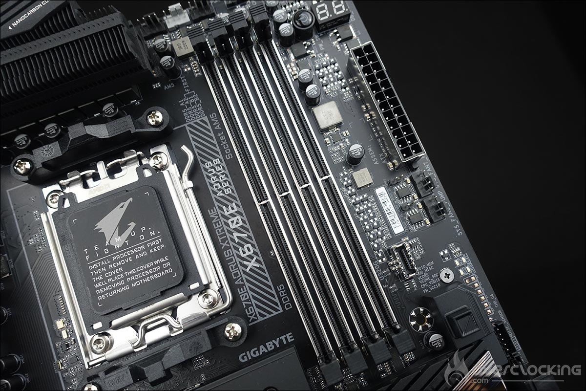 La carte mère X670E Xtreme de chez AORUS