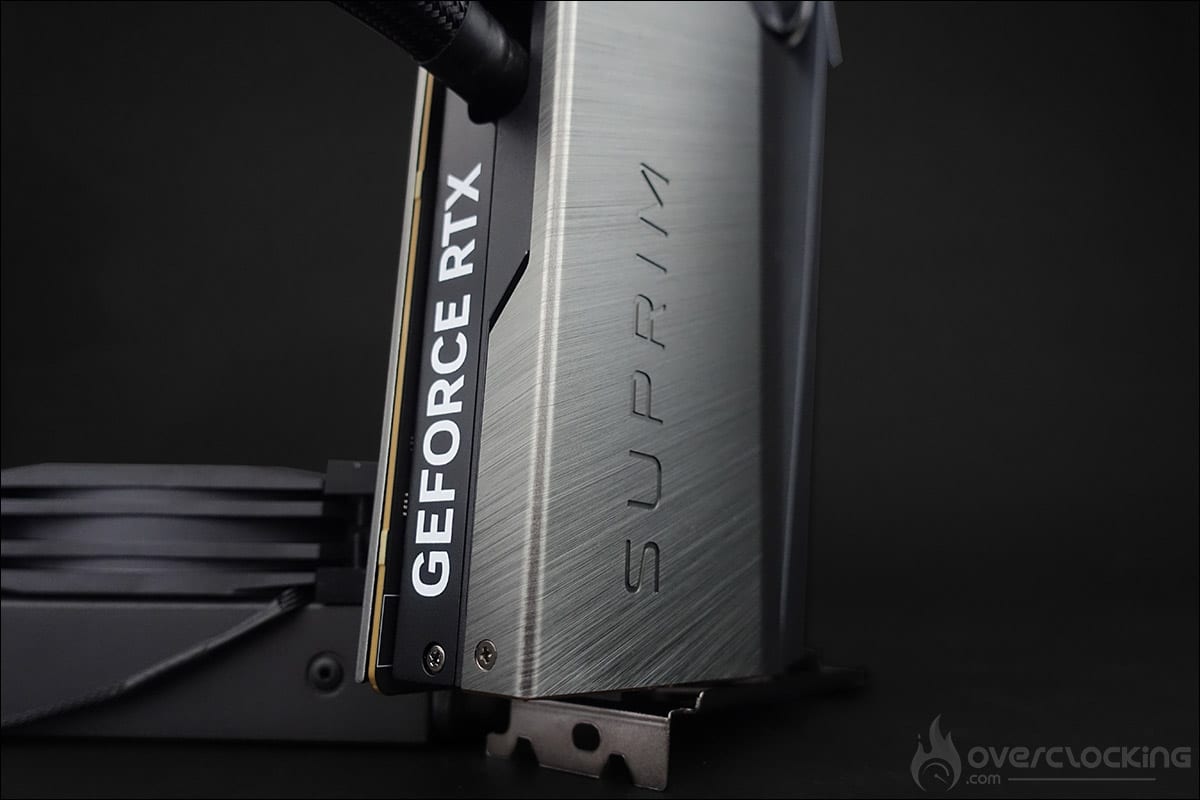 La carte graphique MSI RTX 4090 Suprim Liquid X
