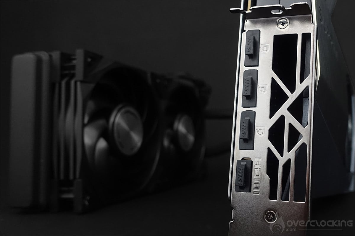 La carte graphique MSI RTX 4090 Suprim Liquid X