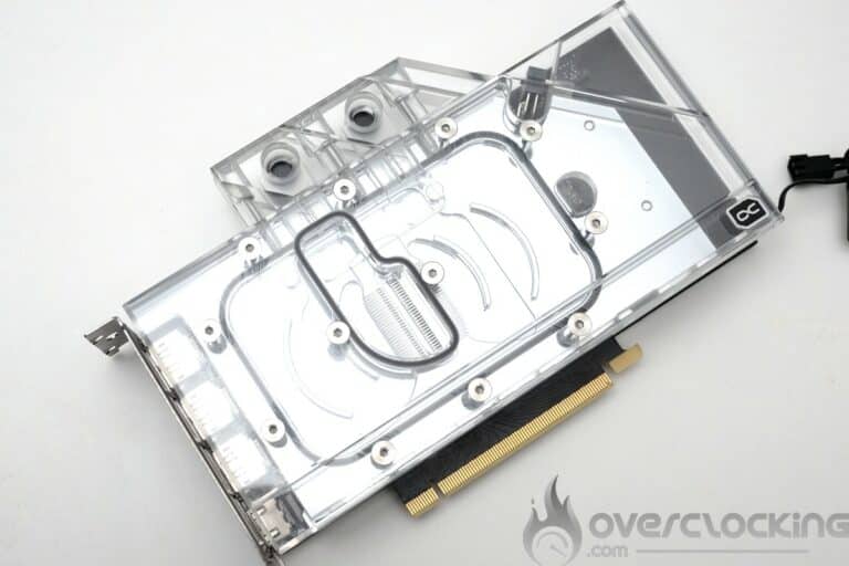 Alphacool Eisblock Aurora Acryl GPX-N RTX 3080 FE monté