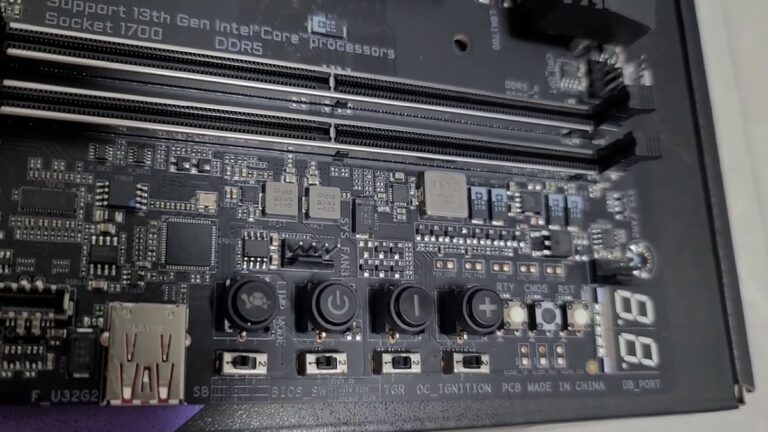 Gigabyte Z790 Aorus Tachyon OC zone
