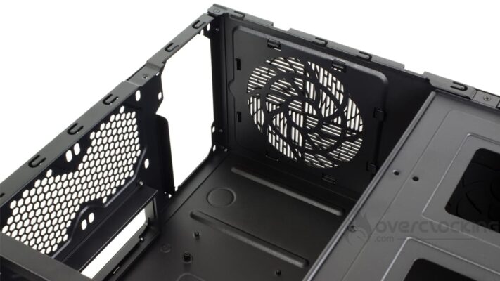 Silverstone Grandia GD11 emplacement alimentation