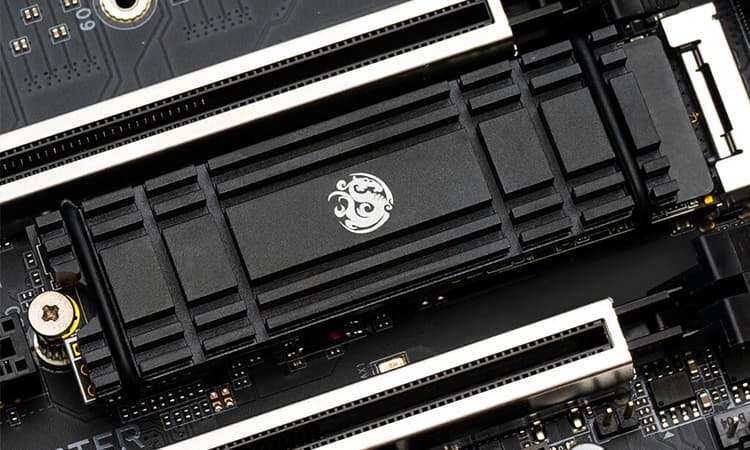 Bitspower annonce son Low-Profile M.2 SSD Armor
