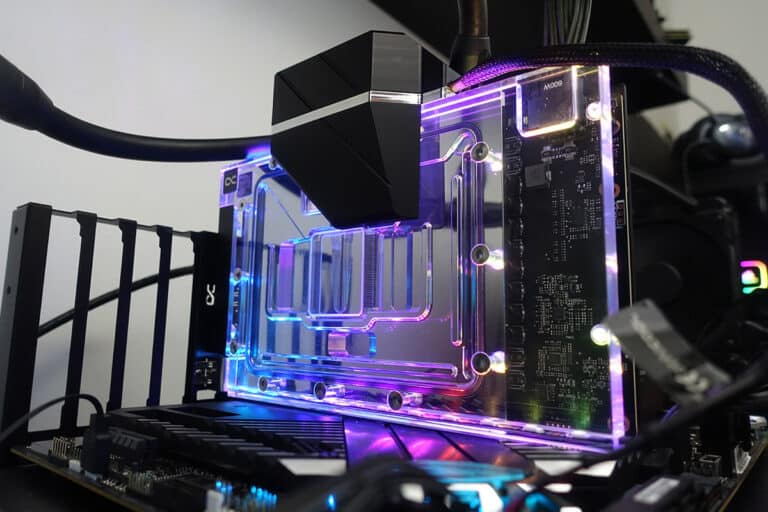 Test : Alphacool Eiswolf 2 AIO – 360 mm RTX 4090 TUF