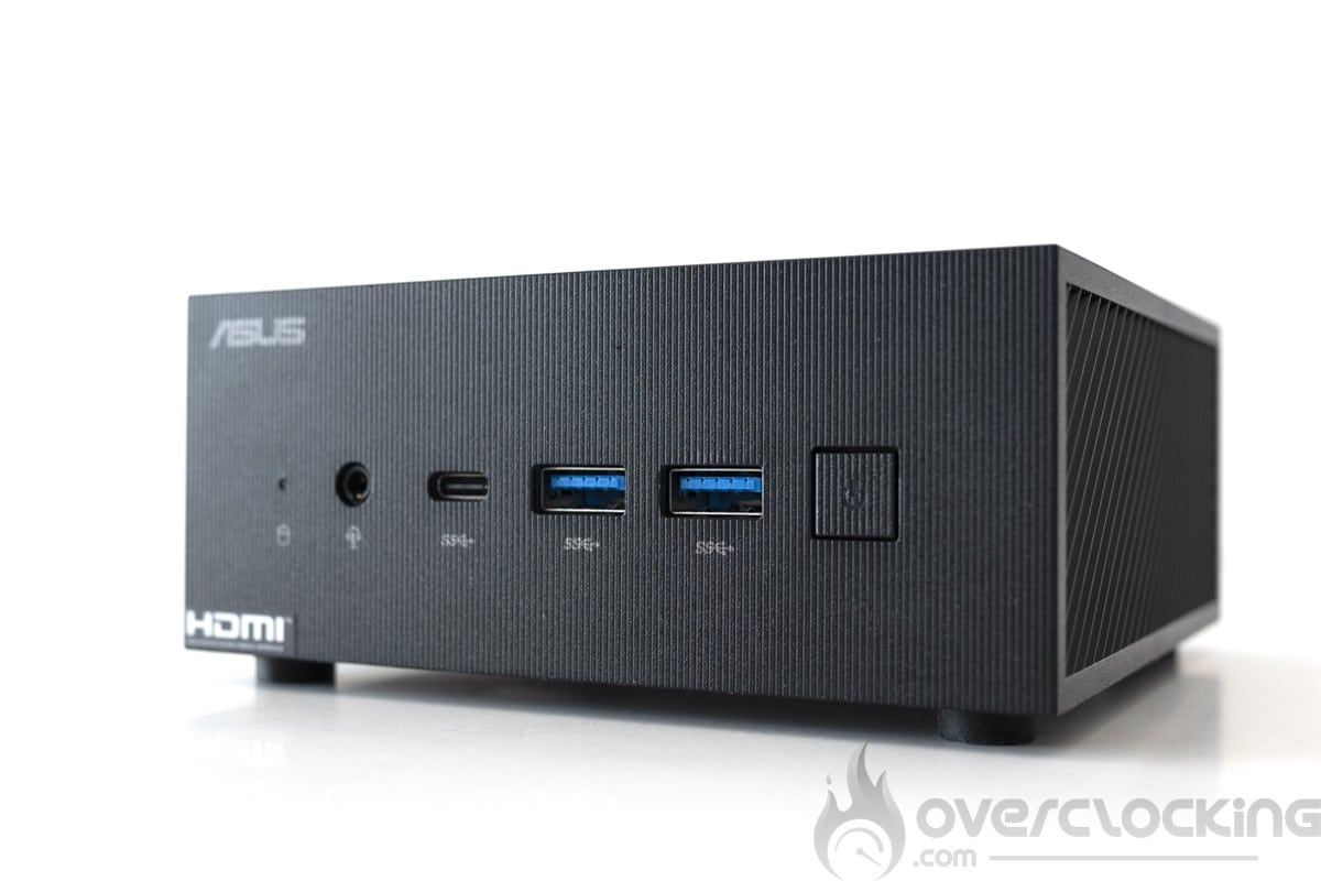 Asus ExpertCenter PN52 - IO avant