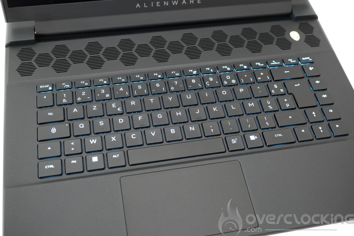 Dell Alienware M16 R1 AMD - clavier