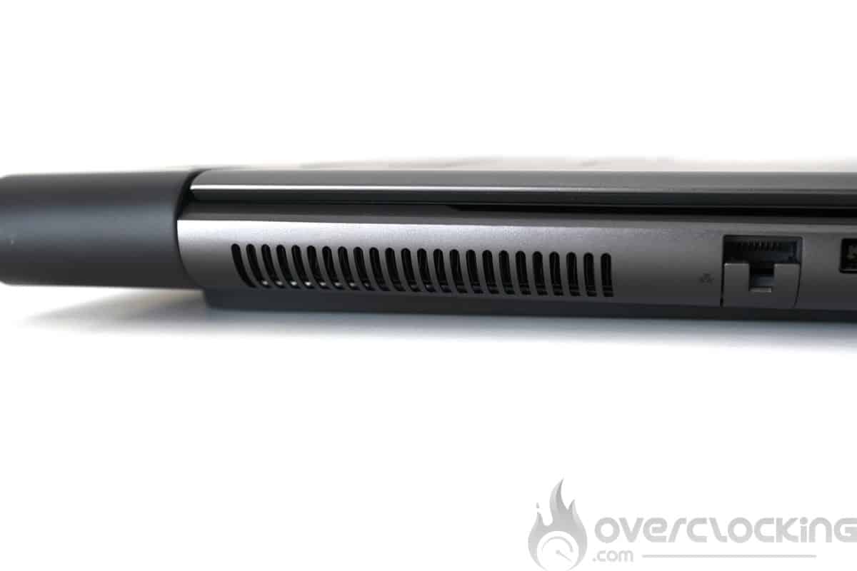 Dell Alienware M16 R1 AMD - aération gauche
