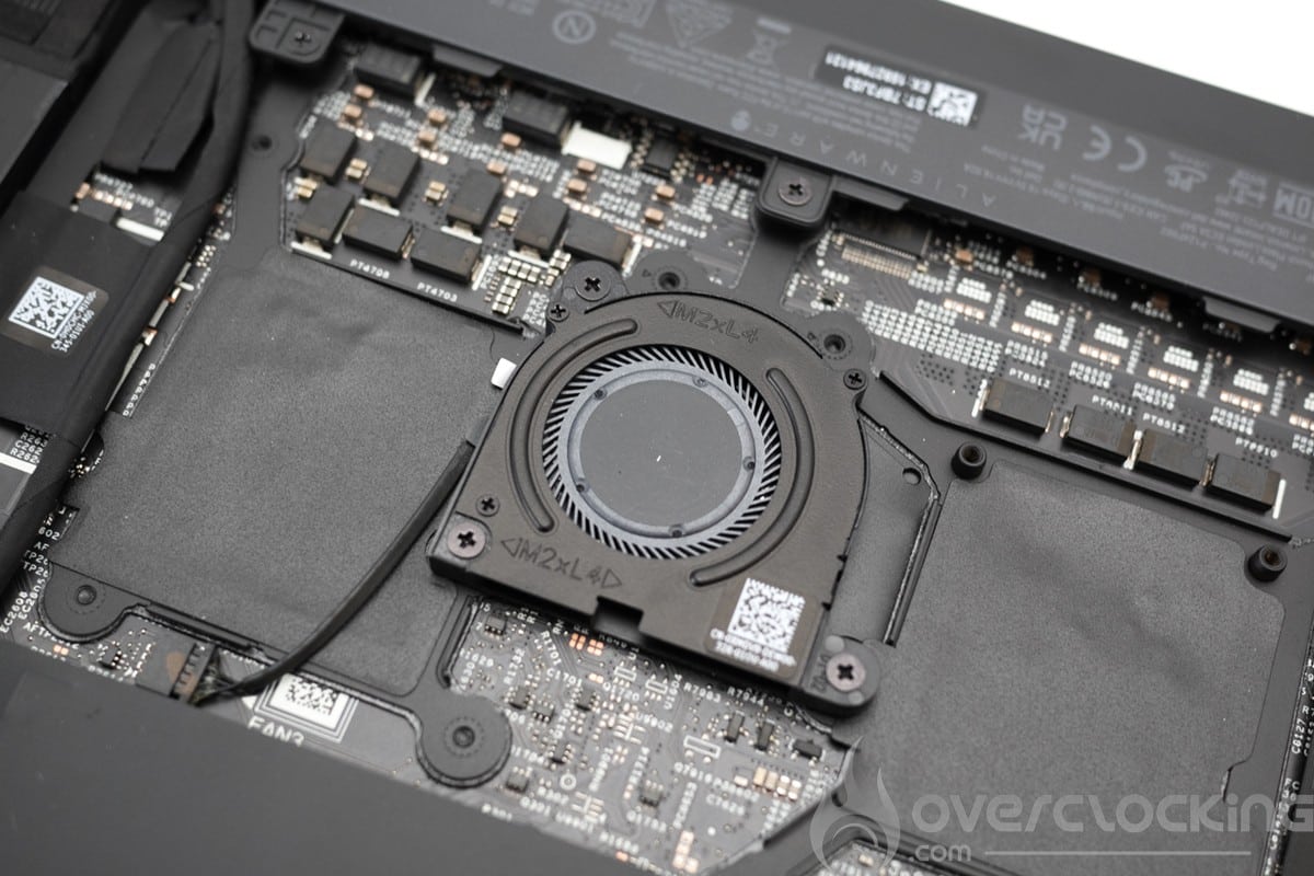 Dell Alienware M16 R1 AMD - ventilateurs chipset