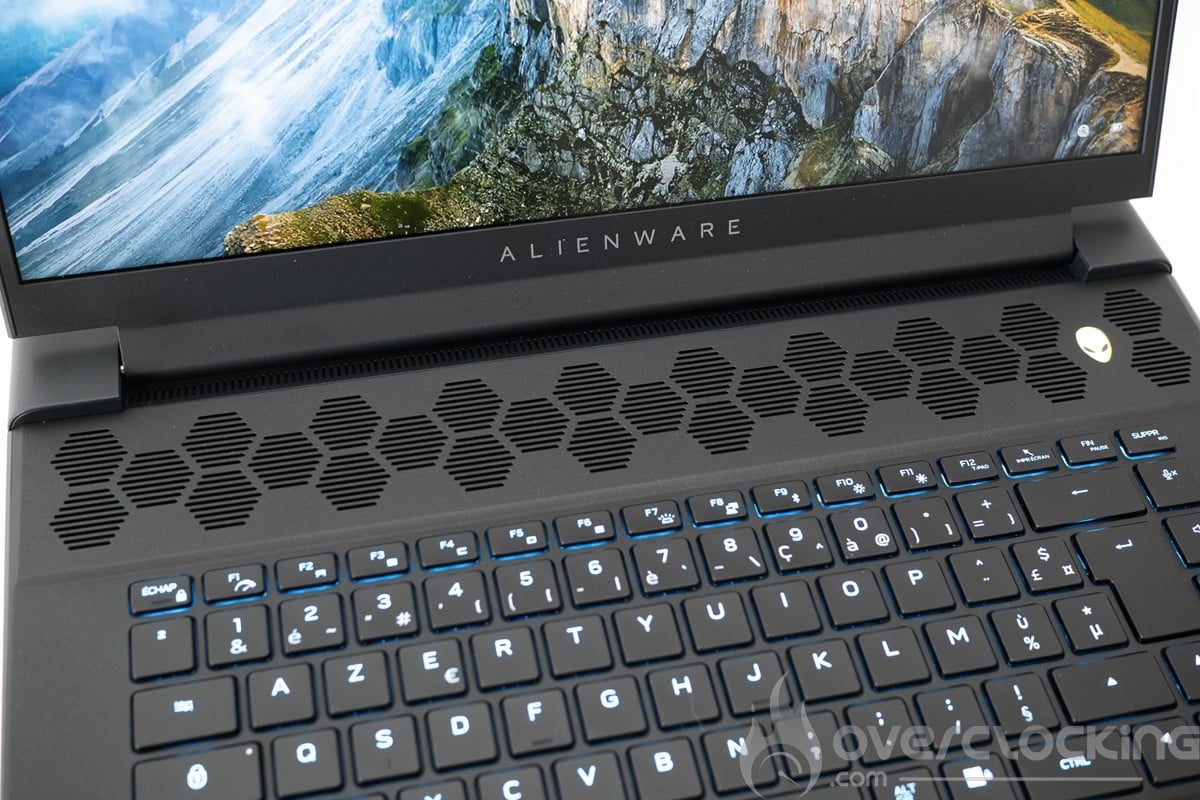 Dell Alienware M16 R1 AMD - haut parleur