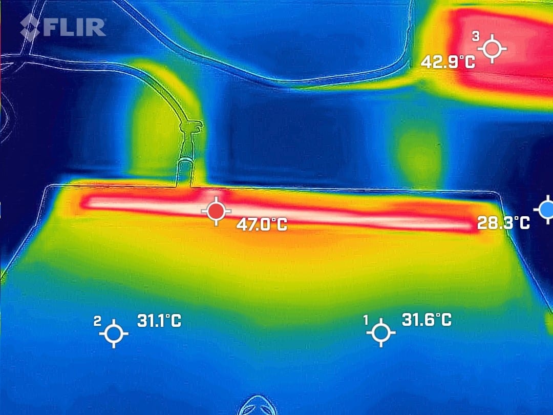 Dell Alienware M16 R1 AMD - FLIR IR temp LOAD