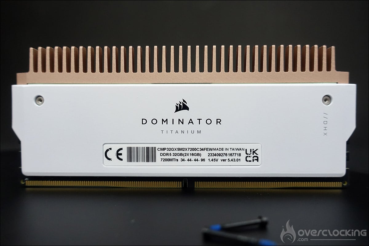 Le kit mémoire Corsair Dominator Titanium 7200 MT/s CL34 DDR5