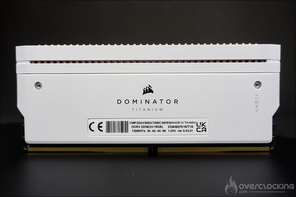Le kit mémoire Corsair Dominator Titanium 7200 MT/s CL34 DDR5