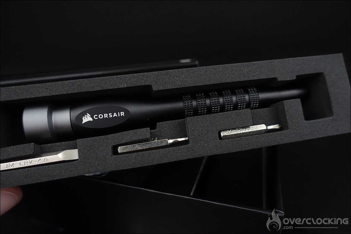 Le kit mémoire Corsair Dominator Titanium 7200 MT/s CL34 DDR5