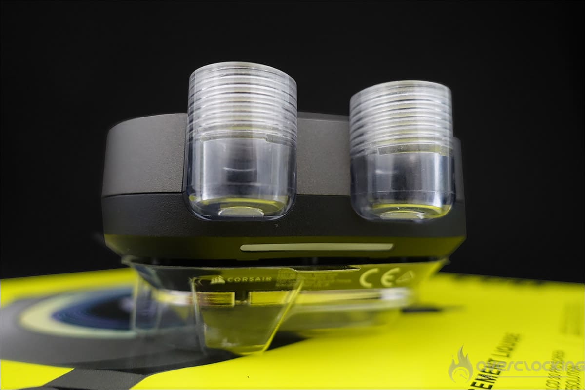 Le waterblock XC7 RGB Elite LCD de chez Corsair