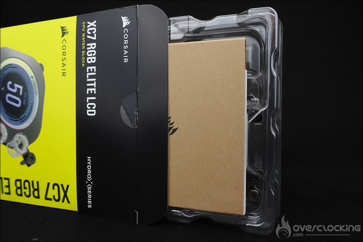 Le waterblock XC7 RGB Elite LCD de chez Corsair