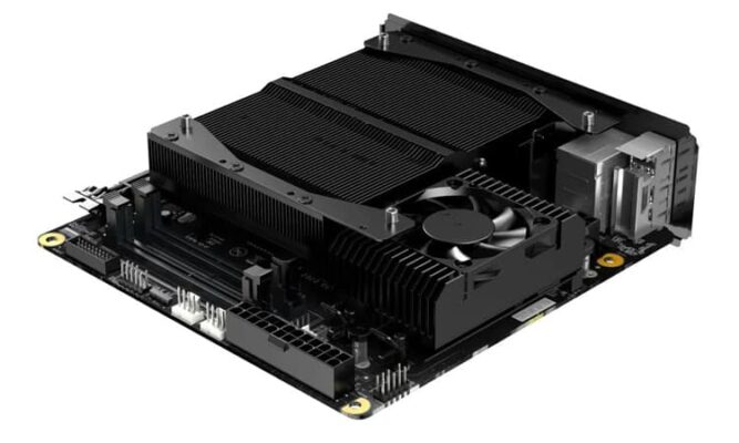 Minisforum AR900i