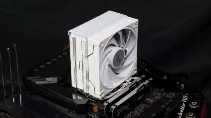 DeepCool AK400 Digital WH montage AMD 2