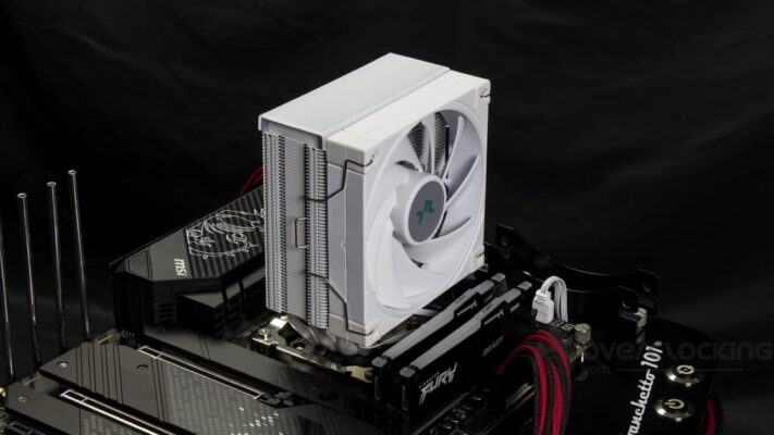DeepCool AK400 Digital WH montage Intel 2