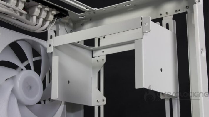 DeepCool Morpheus emplacement alimentation 2