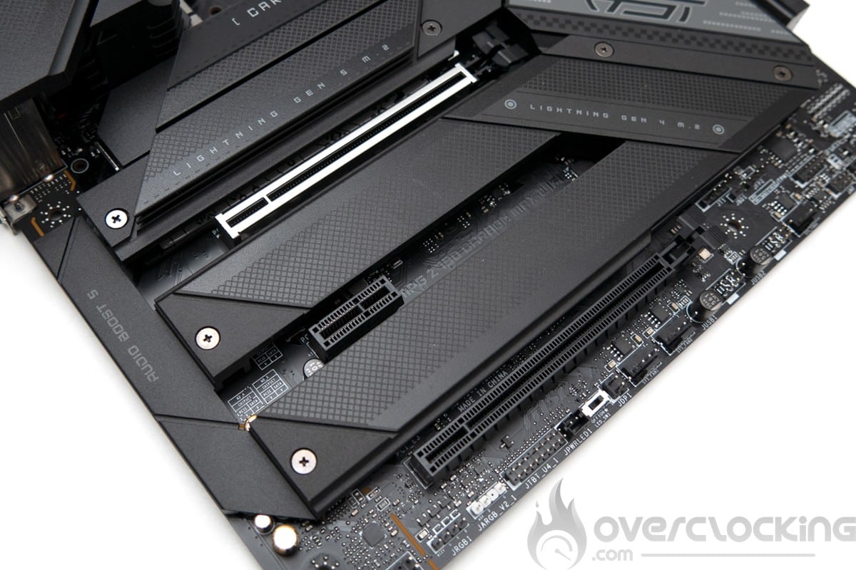 MSI MPG Z790 Carbon Max Wifi - PCIe slots
