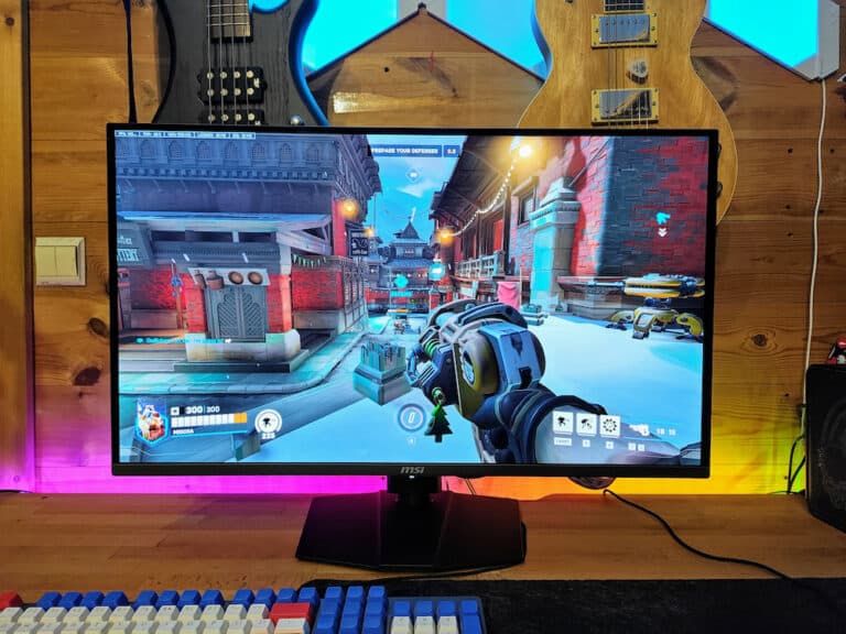 MSI MPG 321URX QD-OLED
