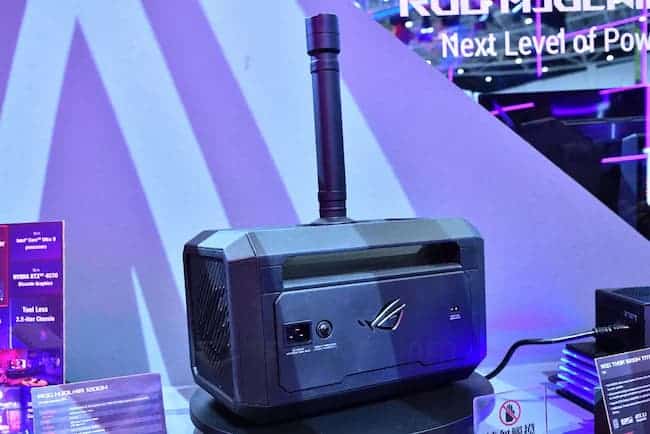 [Computex] Asus montre son énorme batterie portable ROG Mjolnir