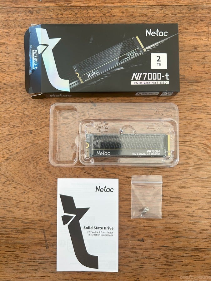 NETAC NV7000-t unboxing