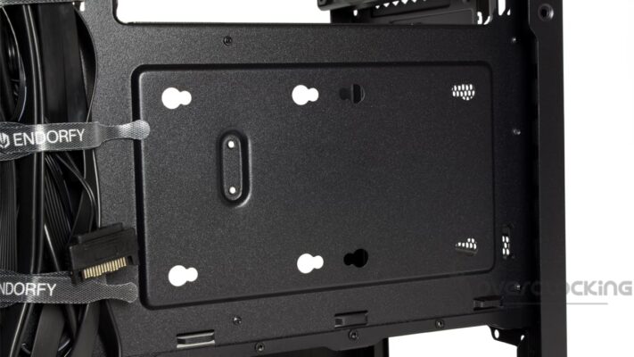 Endorfy ARX700 aRGB stockage