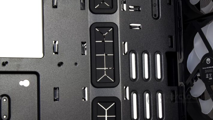 Endorfy ARX700 aRGB cache caoutchouc