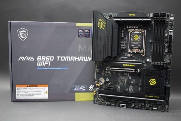 MSI MAG B860 Tomahawk Wifi - photo avec boite