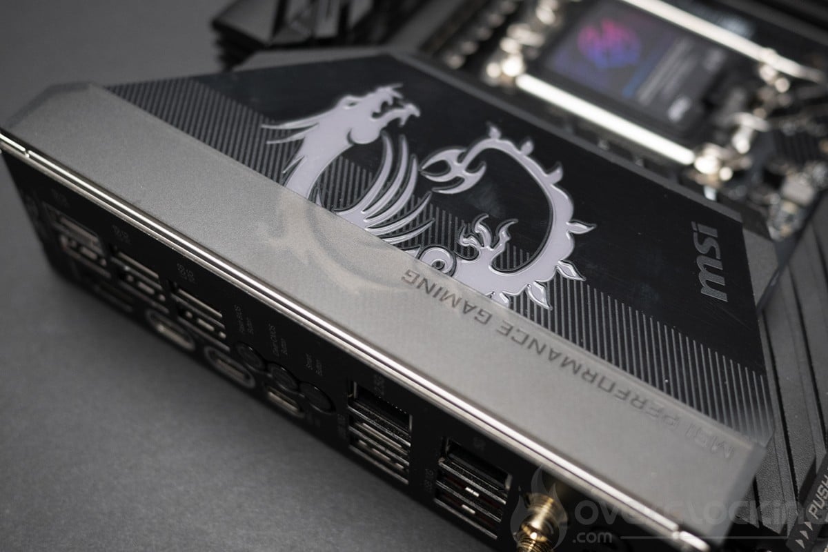 MSI MPG Z890 Carbon