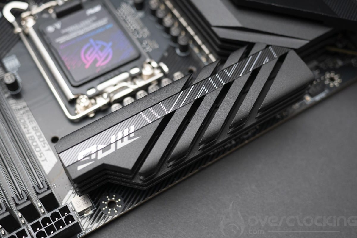 MSI MPG Z890 Carbon