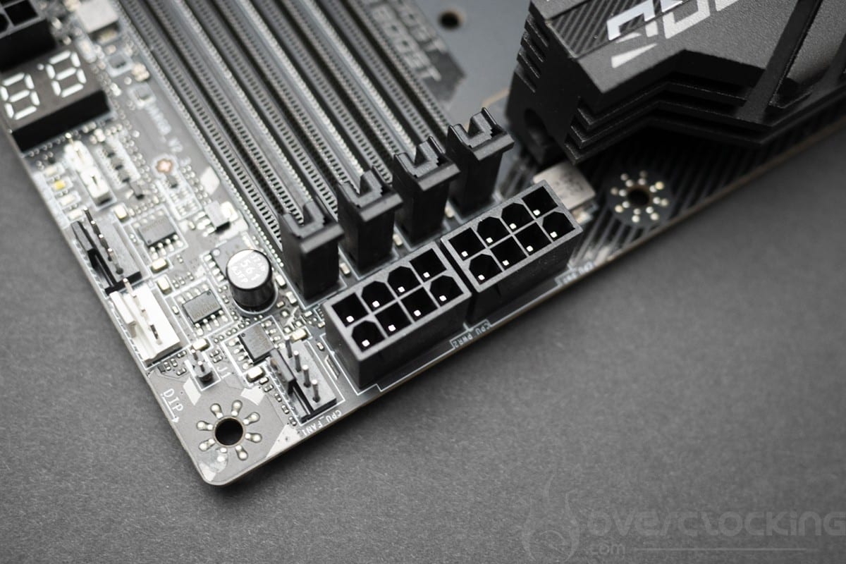 MSI MPG Z890 Carbon