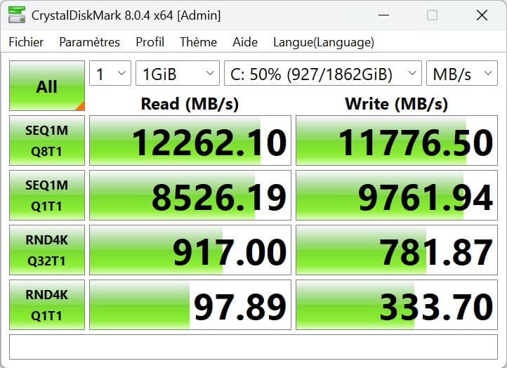 MSI MPG Z890 Carbon - bench