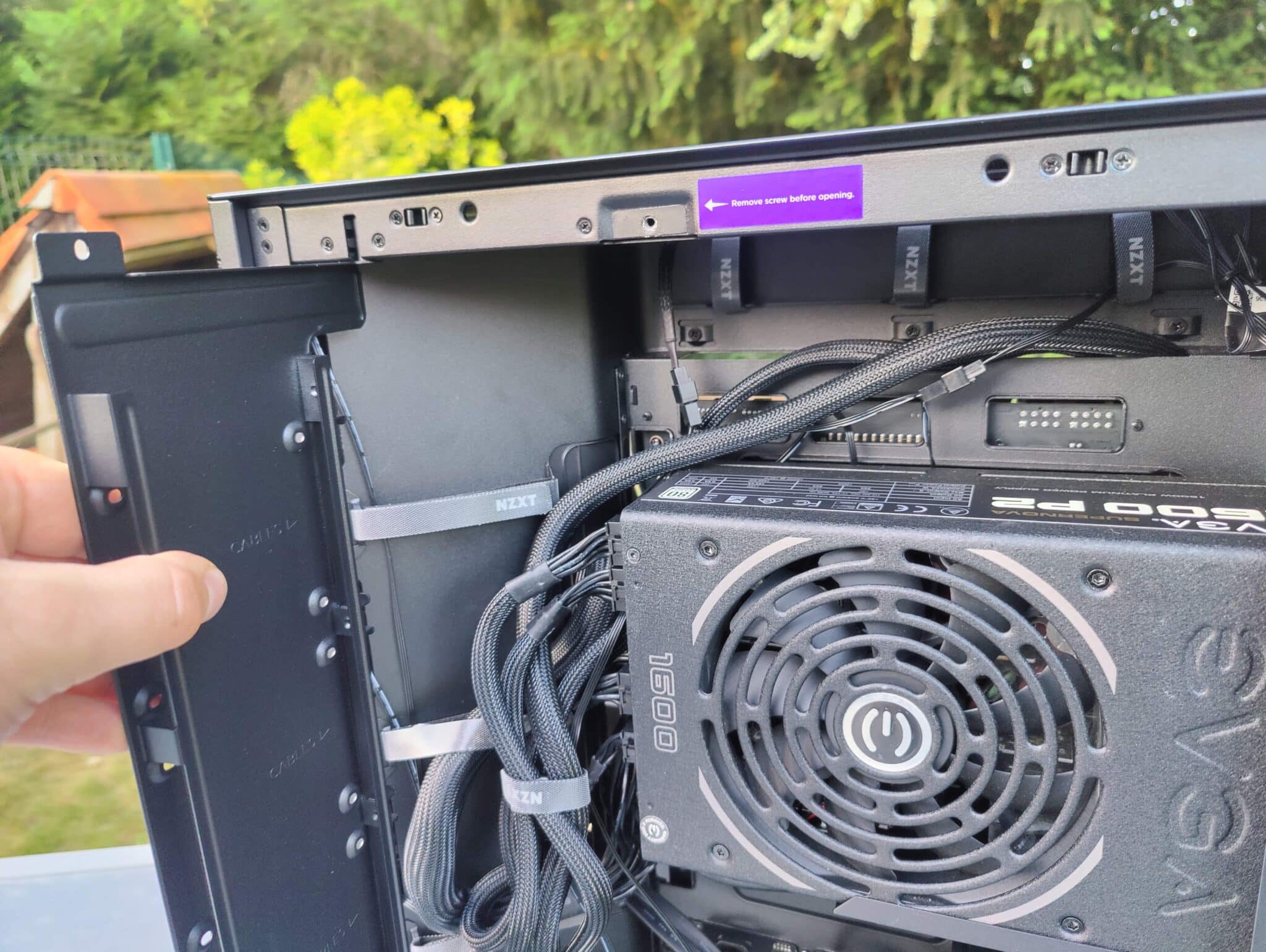 NZXT H9 Flow 2025