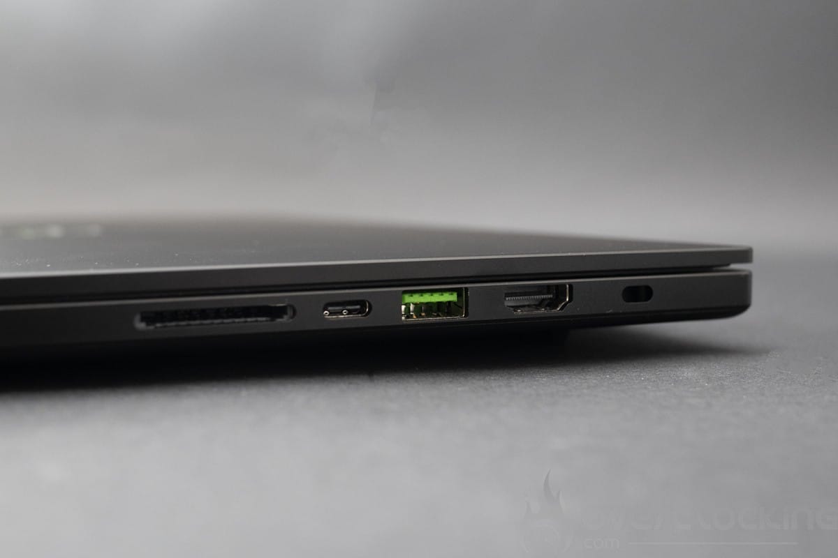 Razer Blade 16 - connectique