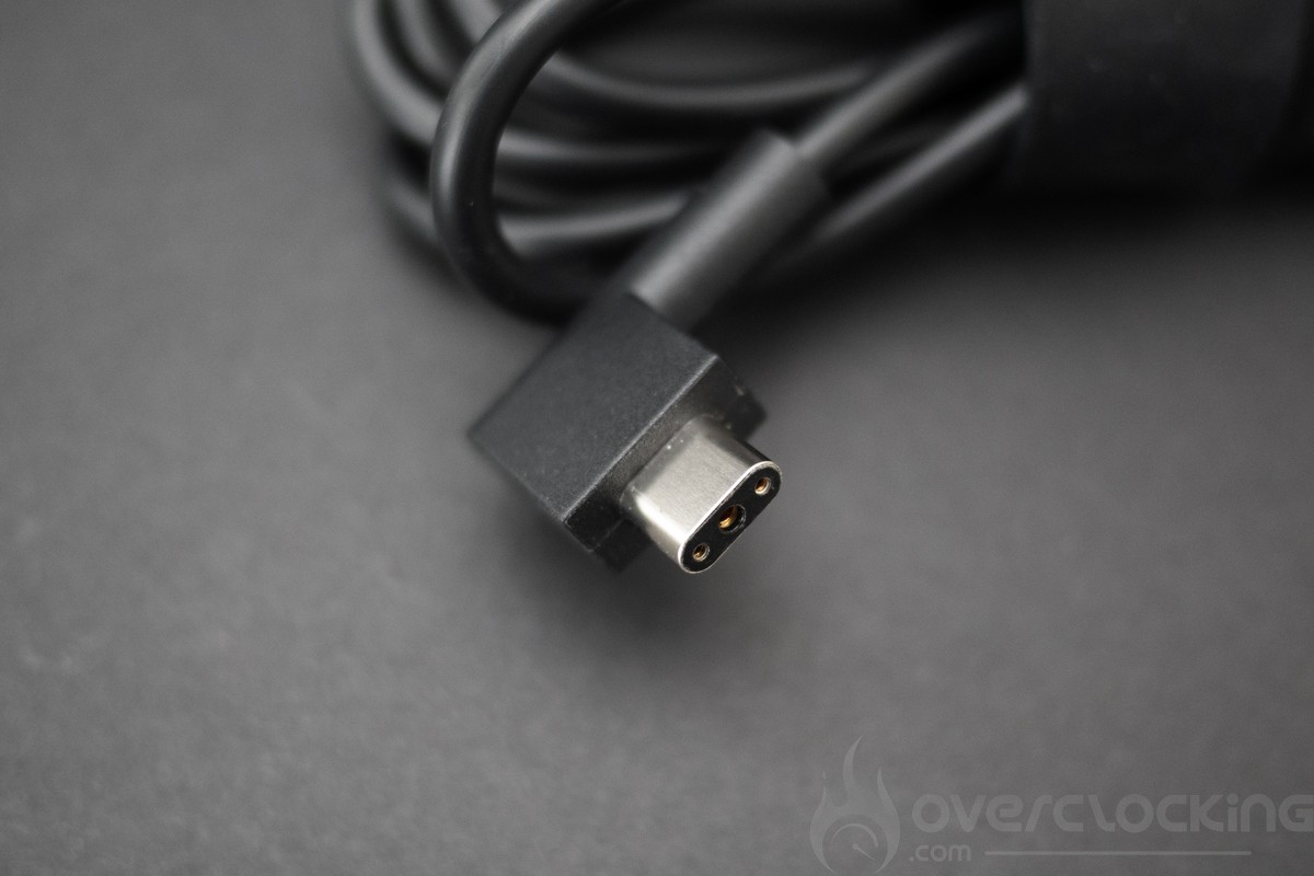 Razer Blade 16 - Unboxing alimentation