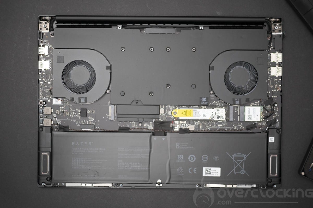 Razer Blade 16 - démontage