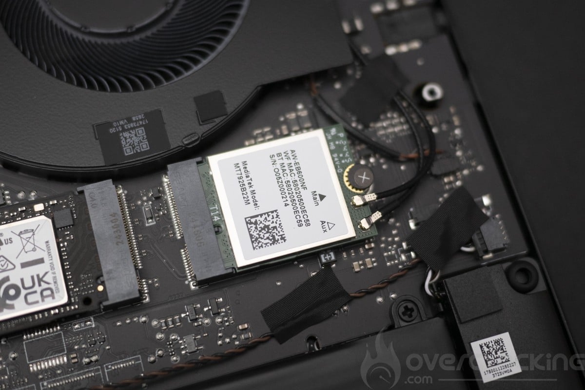 Razer Blade 16 - démontage Wifi