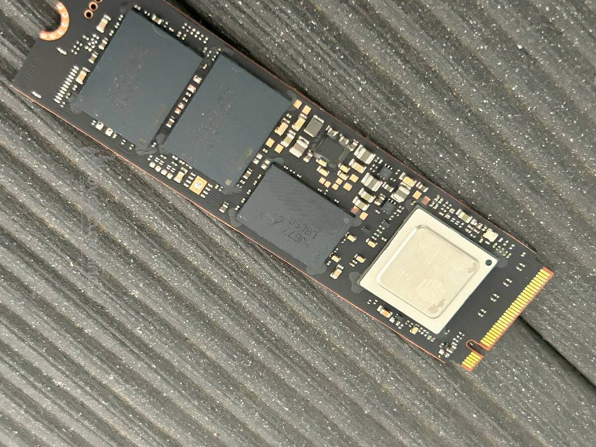Test Crucial T710 Test Crucial T710