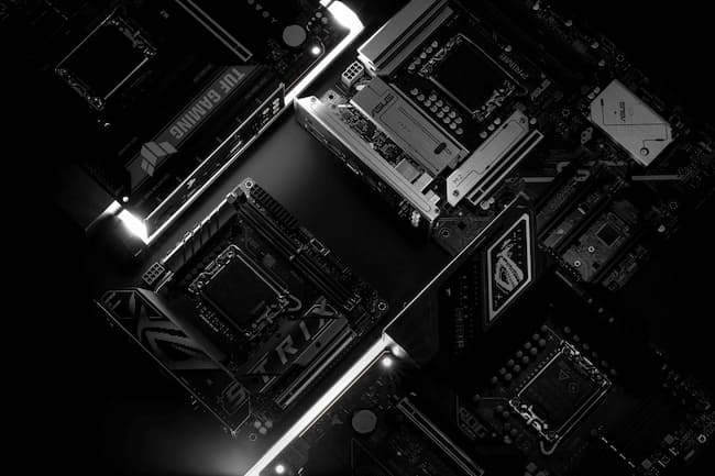 Intel Core Ultra 200S : bien choisir sa carte mère