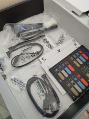 B850 TOMAHAWK MAX WIFI